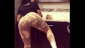 December 5 - Ass-big-ass - ID3663613