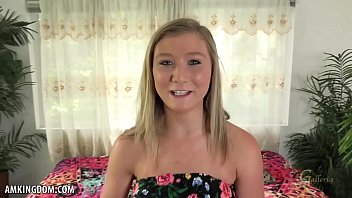 Get To Know Girl Next-door April Aniston