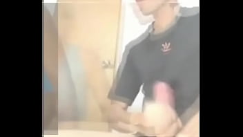 Amigo Le Come El Pollon Otra Vez A Su Colega