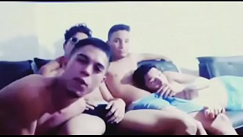 Amigos Pajas Y Mamadas