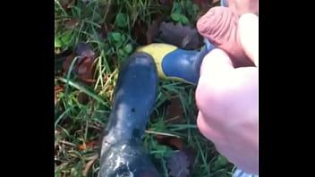 Friend Piss On My Wellies