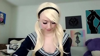 Elle Aime Les Penis Qui Brille Dans La Nuit Suivez-là En Ligne :