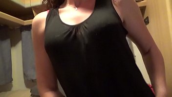 La Zorra De Mi Mujer Pajeandose Y Exhibiendose