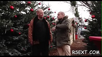 Beautiful Hooker Gives Hot Oral Stimulation Job And Takes It Up Her Ass