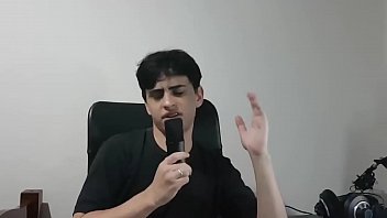 Tio Orochi Espanca Leo Otaco