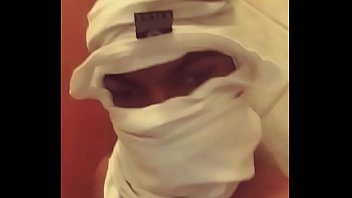 Metendo O Dedo No Cu Tendo Prazer