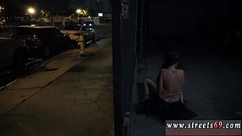 Russian Amateur Orgy Outdoor Guys Do Make Passes At Gals Who Wear
