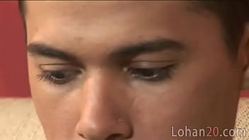 Lohan Grabs A Magazine For Solo Play