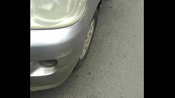 Gostosas De Maputo...novinha Desfiando De Mini Saia Na Cidade De Maputo