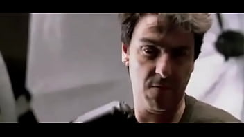 Em nh_n vi_n văn phòng