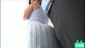 सनी लियोनी अपनी गांड रगड़ रहीं हैं लंड पर