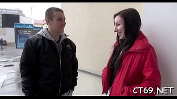 Fascinating Bitch Definitely Knows How To Make Gentle Oral-service