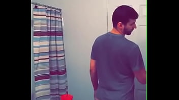 Guy Twerking On The Mirror