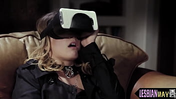 Mourning Sapphic Les Babe Tries Pussy