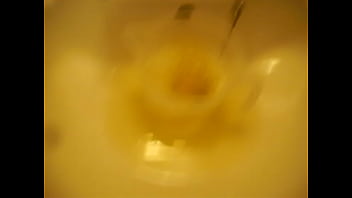 Amateur, Pee, Piss, Desperate, Soloboy, Urination - Amateur - 2025 - Sexy - Session - Video 6138384