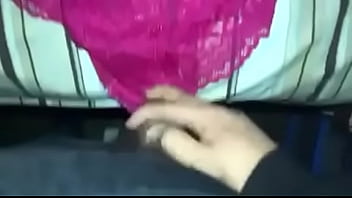 Tocando Mi Penesito Y Sale Algo.