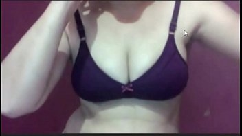 Indian Cam Aunty Hot Boob Show To Me