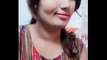 Swathi Naidu Romantic Seducing And Singing Song