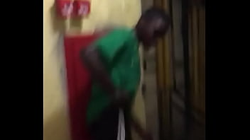 Negão Tomando Rajada De _gua