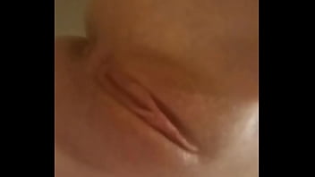 Bath Time Reveal For Jewels