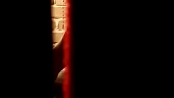 Cuñado Siendo Espiado