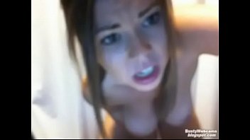 Peituda Safada Metendo O Consolo