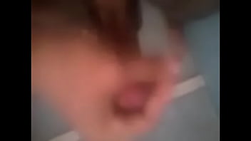 Colombiano Jordan Montoya Masturbandose En Baño