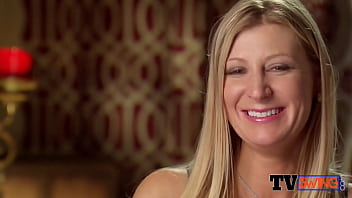 Southern Couple Heads Out To Party On The Swingers Limousine