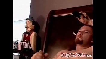 Bearded Amateur Guy Smokes While Having His Dick Blown