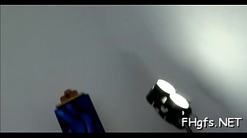 Beautiful Girl Expects A Nice Present From A Guy She Is Fucking