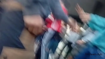 Marrana Meneandose En El Techno