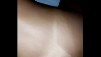 Comendo O Cuzinho Da Minha Namorada De Quatro.