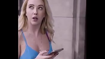 Loira Caridosa ,nome ??