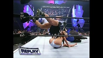 Melina Vs Michelle Mccool. Smackdown 2005.