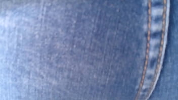 Rica Mujer Con Culo Grande En Jeans