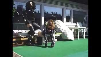 Gardengirlieinslowmotion