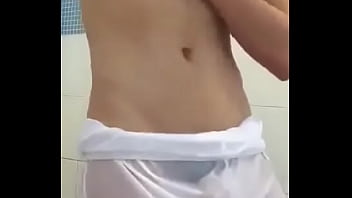 Punheta No Banho - gay, banho, punheta - Video 3602875