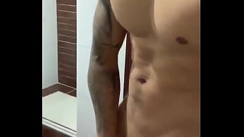 Branquinho Gostoso - gay, gostoso, pauzao, gay-amateur, tatuado, branquinho - Video 3492761