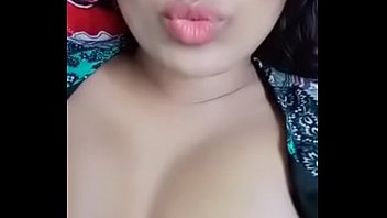 Swathi Naidu Showing Her Boobs - boobs, sexy, pornstar, indian, desi, telugu, swathi-naidu - Video 3521643