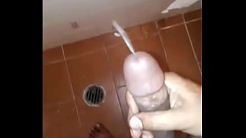 Moreno Gostoso Gozada Maravilhosa Dotado Ejaculação Farta Gozando Muito