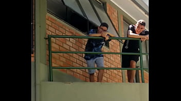 Homens Da Caverna Chamando Xam_ Para Receber Pauzadas No Cuzinho Preto