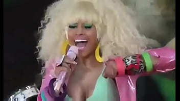 Nicki Minaj Boob Come Out