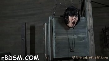 Angel Is Getting Bizarre T. For Her Pretty Feet