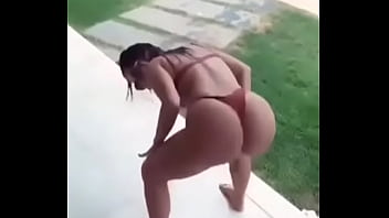 Twerk Chica Blanca Gran Culo Para Más Díganme En Instagram @cachondxs