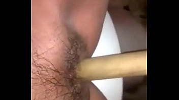 Mi Amiga Se Mete Un Palo De Escoba Para Mi - teen, masturbation, 18, puta, amiga, palo, masturba, escoba - Video 3511499