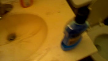 Pissing My Panties - panties, amateur, bathroom, pissing, pee, crossdresser, soloboy - Video 6290218