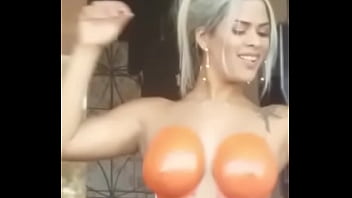 Qual Nome Dela ? - blonde, big-ass, big-tits - Video 3481210