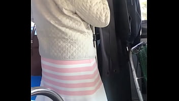 Viendo Calzón De Encajes A Madurita