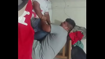 Cachando A Bebita De Claro