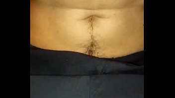Joven Virgen Masturbandome En El Baño